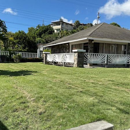 Arnos Vale Stonetrail酒店 外观 照片
